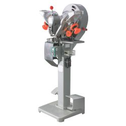 Máy đóng cúc tự động QC15001