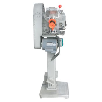 Máy đóng cúc tự động QC15001